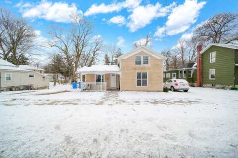 38 Mead, Hillsdale, MI 49242