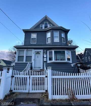 14 Yereance Ave, Clifton, NJ 07011