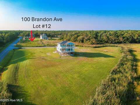 100 Brandon Avenue, Hubert, NC 28539