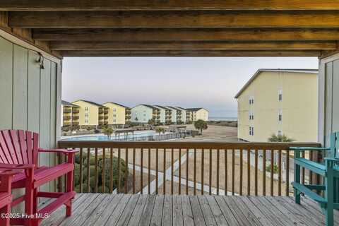 918 N New River Drive, Surf City, NC 28445