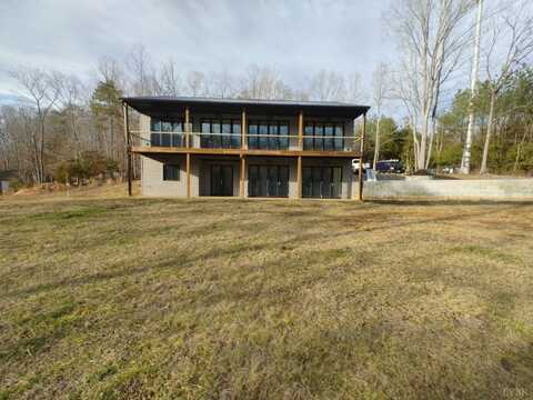 8915 Charlemont Road, Goode, VA 24556