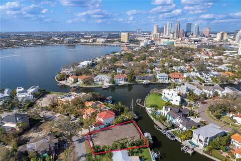 18 BAHAMA CIRCLE, TAMPA, FL 33606