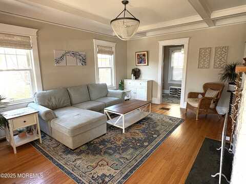 500 Washington Avenue, Avon by the Sea, NJ 07717