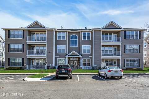 419 Saint Andrews Place, Manalapan, NJ 07726