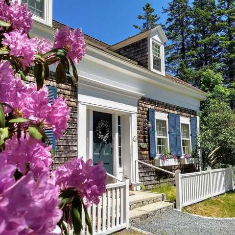 715 State Highway 3, Bar Harbor, ME 04609