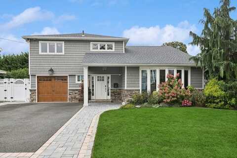 139 Chester Avenue, Massapequa Park, NY 11762