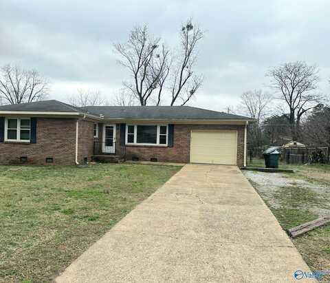 2209 Viscount Drive, Huntsville, AL 35810