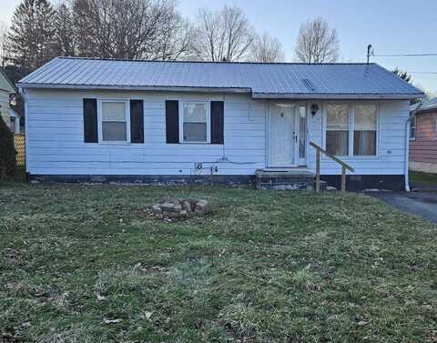 77 N Hice Street, Belington, WV 26250