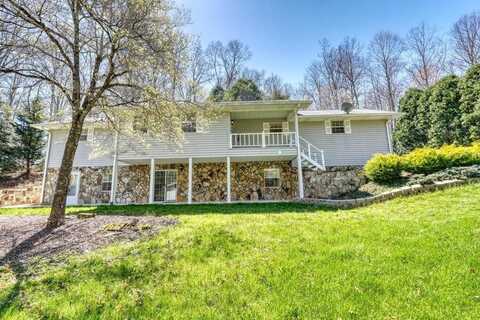 139 Tanglewood Circle, Blairsville, GA 30512