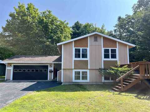 8354 Mercer, Charlevoix, MI 49720