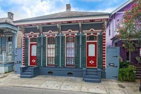 928 DUMAINE Street, New Orleans, LA 70116