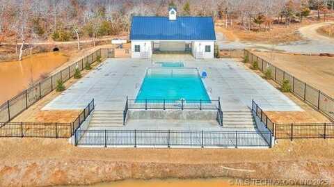 64 Turkey Loop, Eufaula, OK 74432