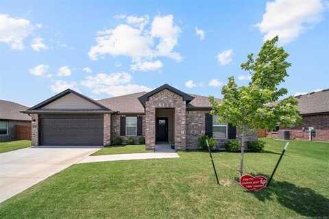 2709 Stonecreek Drive, Claremore, OK 74017