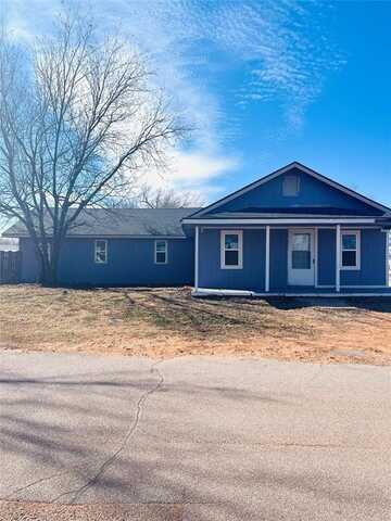 219 S Howard Avenue, Elk City, OK 73644