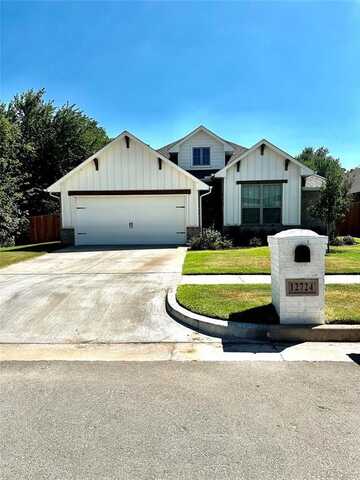 12724 SW 8th Street, Yukon, OK 73099