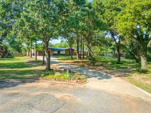 9 Dustin Circle, Shawnee, OK 74804