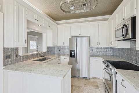111 S Pine Street, Roanoke, TX 76262