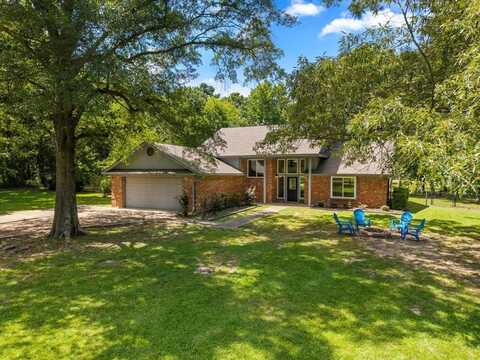 366 County Road 1740, Mount Pleasant, TX 75455