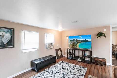 560 James Ct, North Fort Myers, FL 33917
