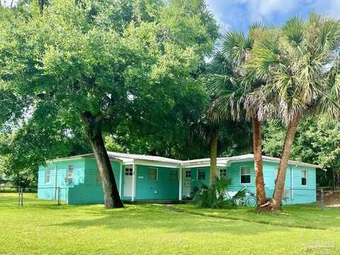 102 Jardine Rd, Pensacola, FL 32507