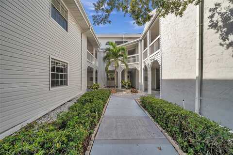 6939 STONES THROW CIRCLE N, Saint Petersburg, FL 33710