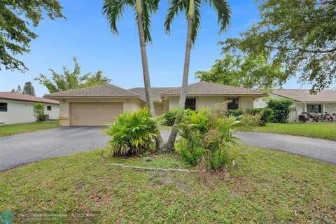 8348 NW 7th St, Coral Springs, FL 33071