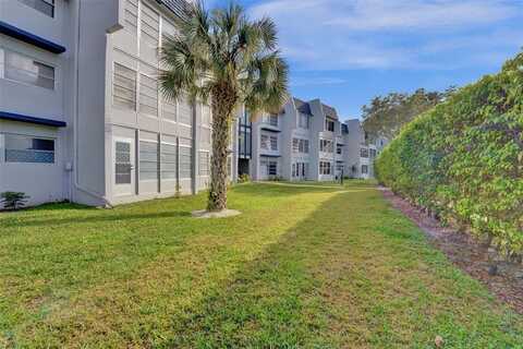 7897 Golf Circle Dr, Margate, FL 33063