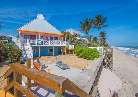 9470 Doubloon Drive, Vero Beach, FL 32963