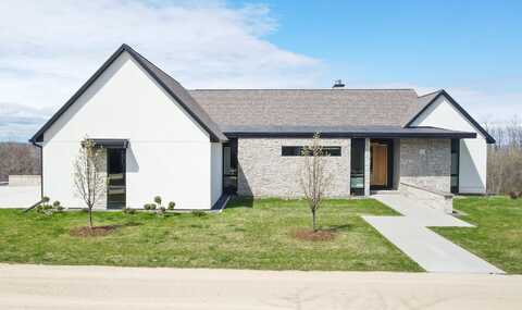 W4038 MAPLEWOOD Lane, FOND DU LAC, WI 54937