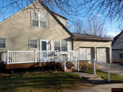 323 S 7th, Saint Peter, MN 56082