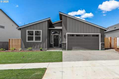 2638 NE Justus AVE, Estacada, OR 97023