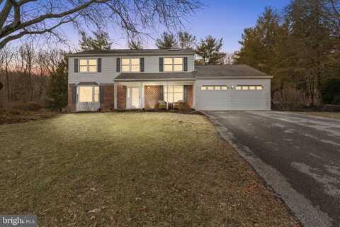 318 GREEN CIRCLE, EXTON, PA 19341