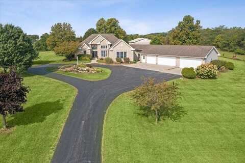 4944 S Township Road 32, West Liberty, OH 43357