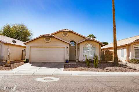 2323 E AIRE LIBRE Avenue, Phoenix, AZ 85022