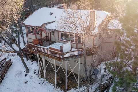 479 Villa Grove Avenue, Big Bear City, CA 92314
