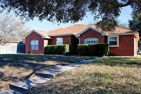 1102 E Hancock, Beeville, TX 78102