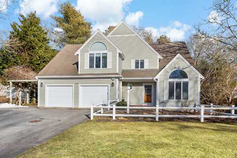 120 Robbins Street, Osterville, MA 02655