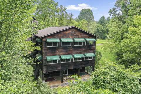 2098 Maya Lane, Sugar Grove, OH 43155