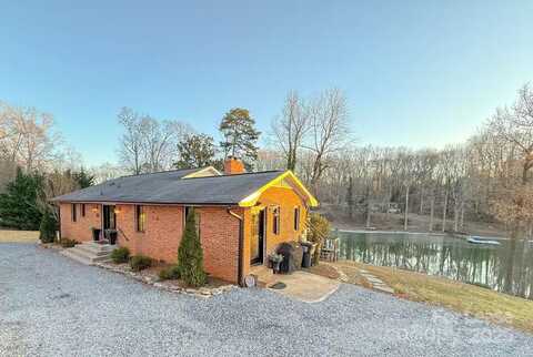 185 Lake Mist Drive, Belmont, NC 28012