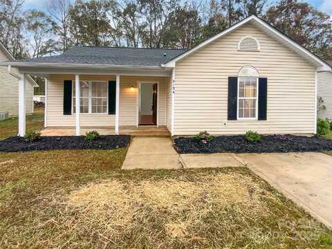 5134 Possum Trot Lane, Charlotte, NC 28215