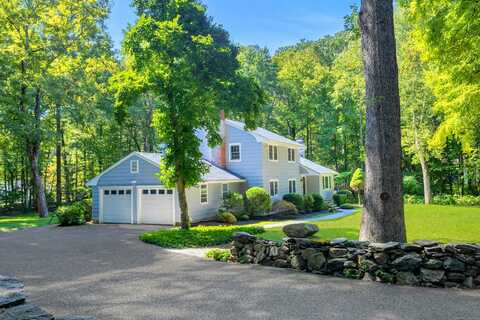 17 Fresh Meadow Road, Weston, CT 06883