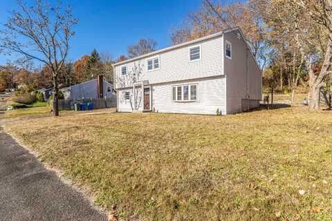 41 Newcastle Drive, Hamden, CT 06514