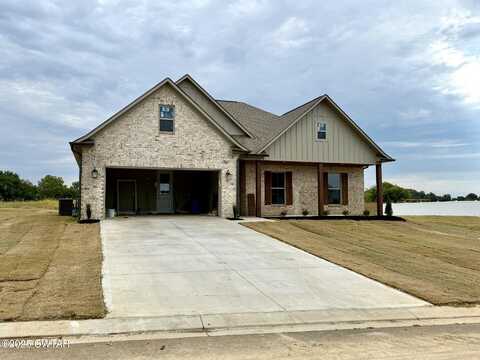 66 Kensington Way, Dyersburg, TN 38024