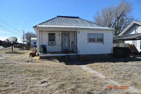 300 N Main, Gage, OK 73843