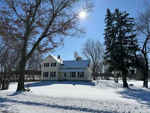 E3919 COUNTY RD EE, WAUPACA, WI 54981