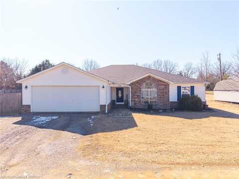 104 Pierce LOOP, Wister, OK 74966