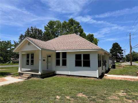 113 Maple ST, Paris, AR 72855