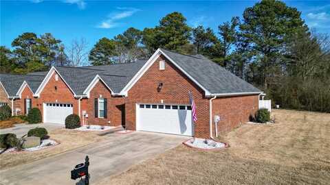 231 Regency Lane SW, Calhoun, GA 30701