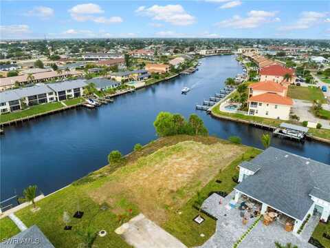 1101 SE 38th Street, Cape Coral, FL 33904