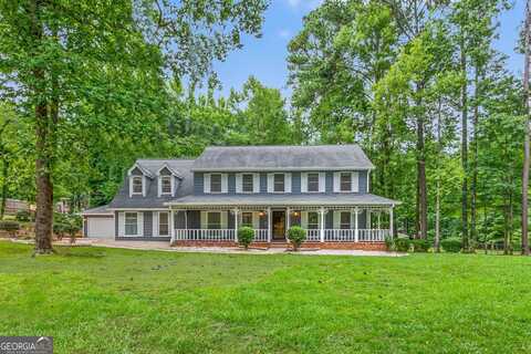 105 Oak Leaf, Fayetteville, GA 30214